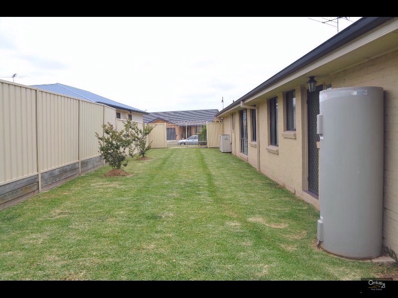 7 Bridle Place, Singleton NSW 2330