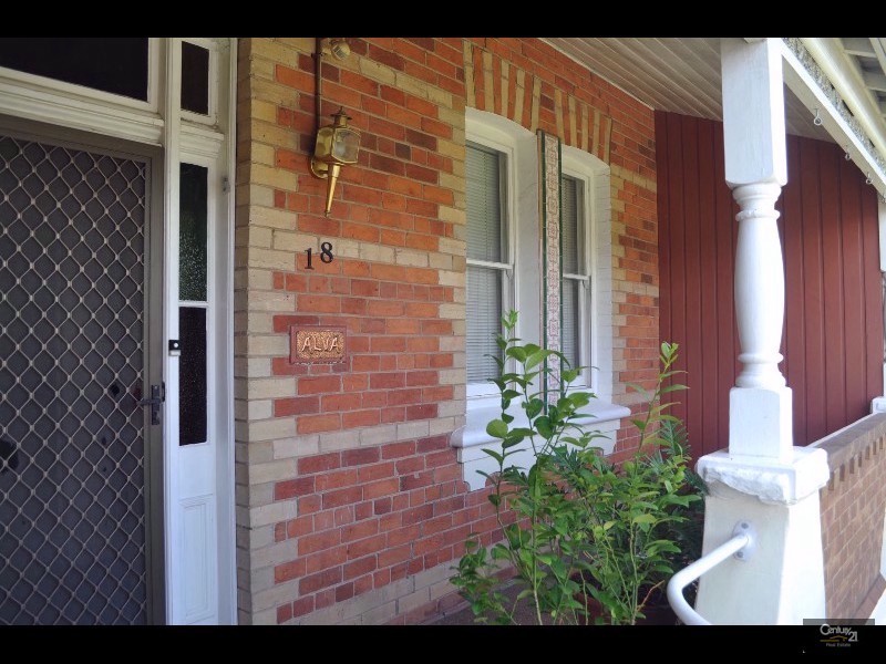 18 William Street, Singleton NSW 2330