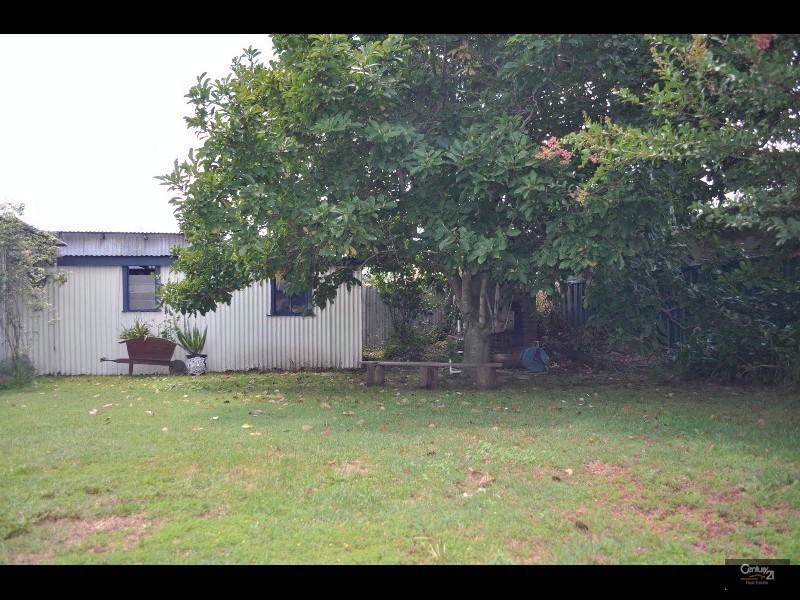18 William Street, Singleton NSW 2330