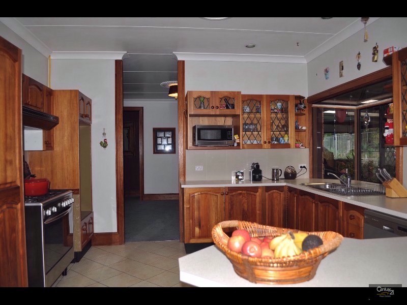 15 The Glade, Singleton NSW 2330