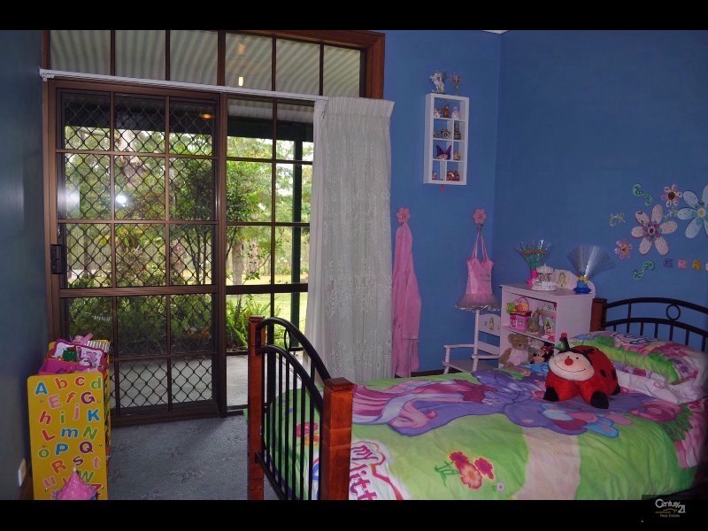 15 The Glade, Singleton NSW 2330