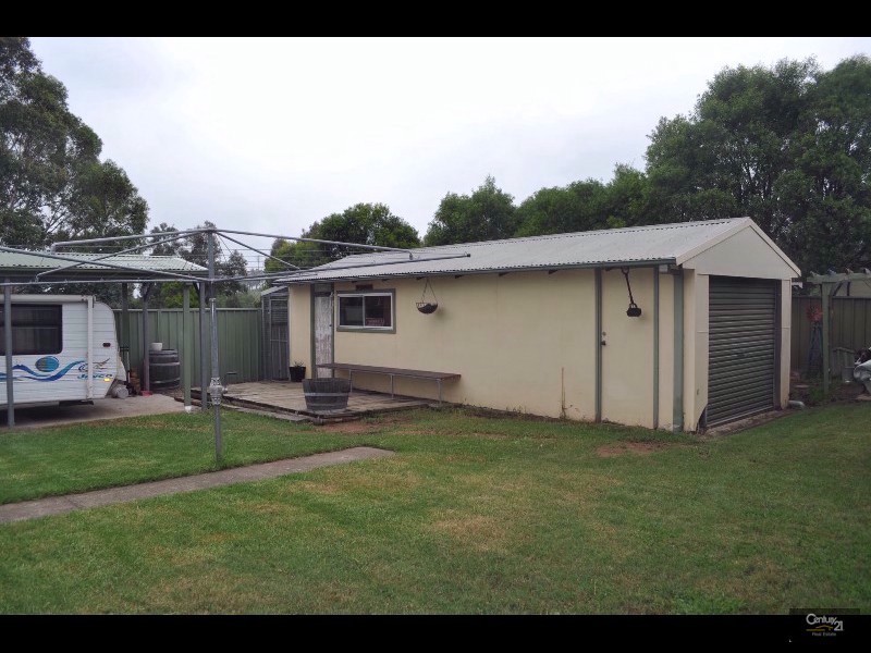 40 Lachlan Avenue, Singleton NSW 2330