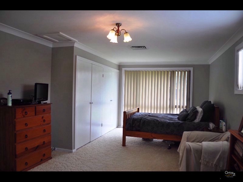 57  Howe Street, Singleton NSW 2330
