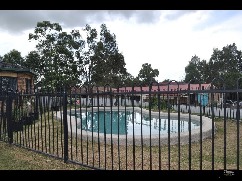 9 Henry Drive, Singleton NSW 2330