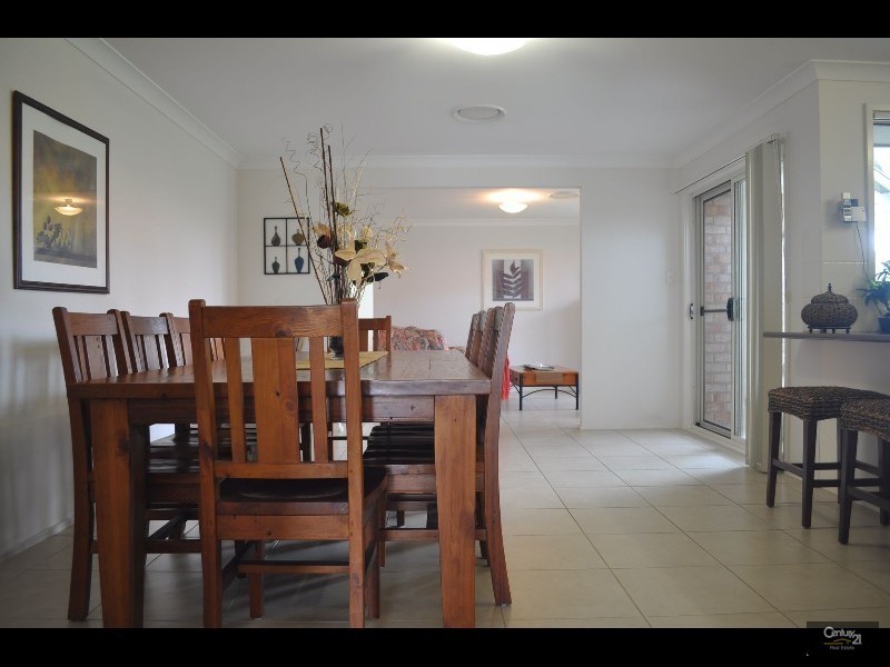 110 Casey Drive, Singleton NSW 2330