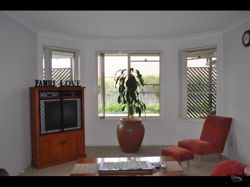 110 Casey Drive, Singleton NSW 2330