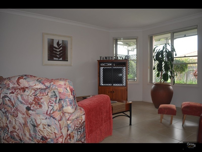 110 Casey Drive, Singleton NSW 2330