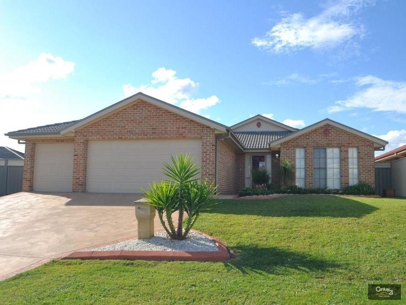30  Sinclair Avenue, Singleton NSW 2330