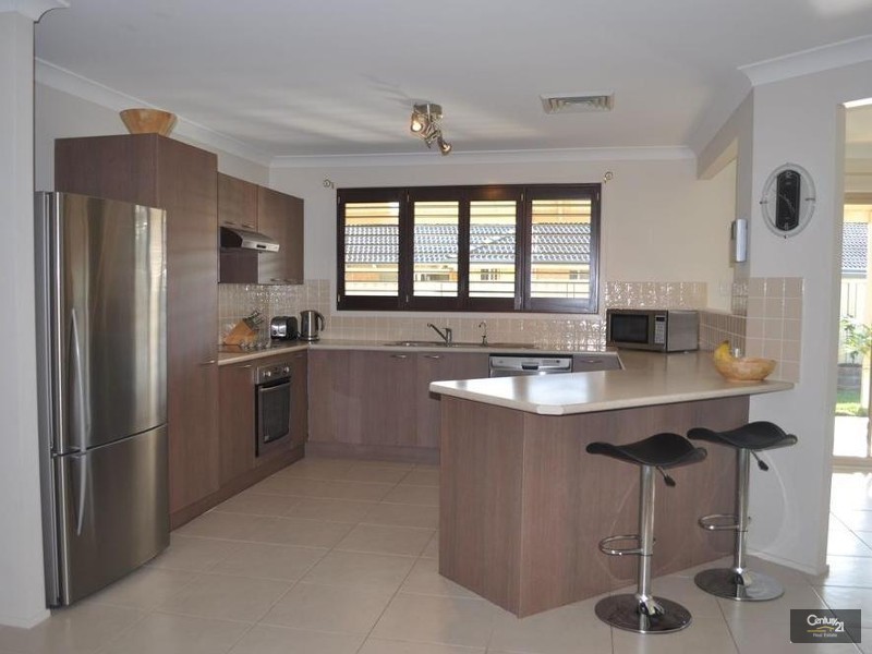 30  Sinclair Avenue, Singleton NSW 2330