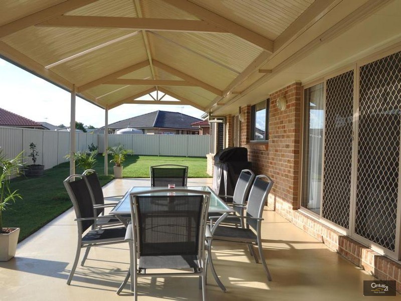 30  Sinclair Avenue, Singleton NSW 2330