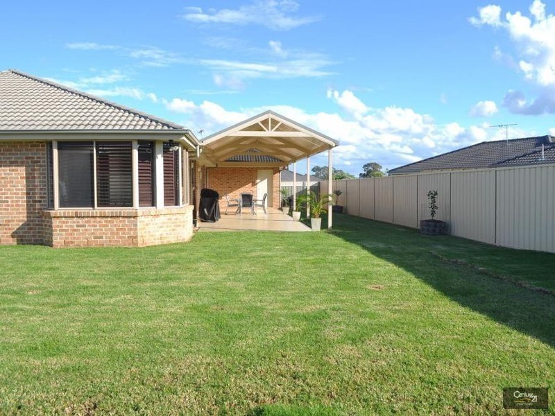 30  Sinclair Avenue, Singleton NSW 2330
