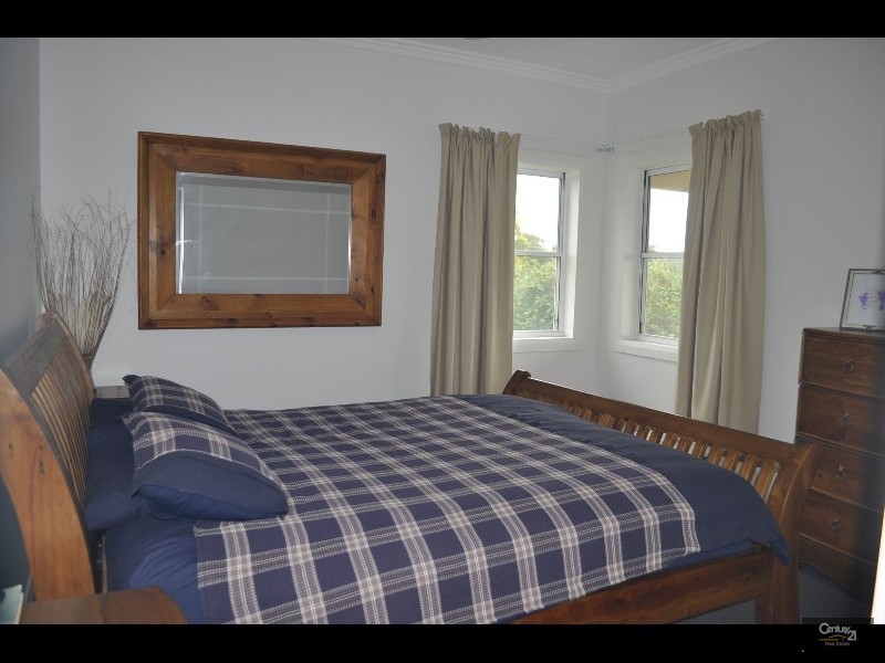 61 Raworth Street, Singleton NSW 2330