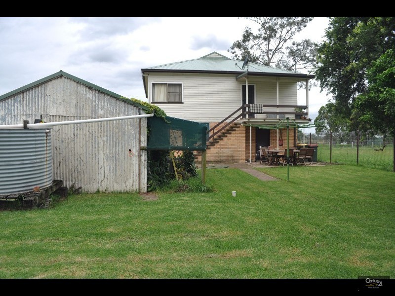 61 Raworth Street, Singleton NSW 2330