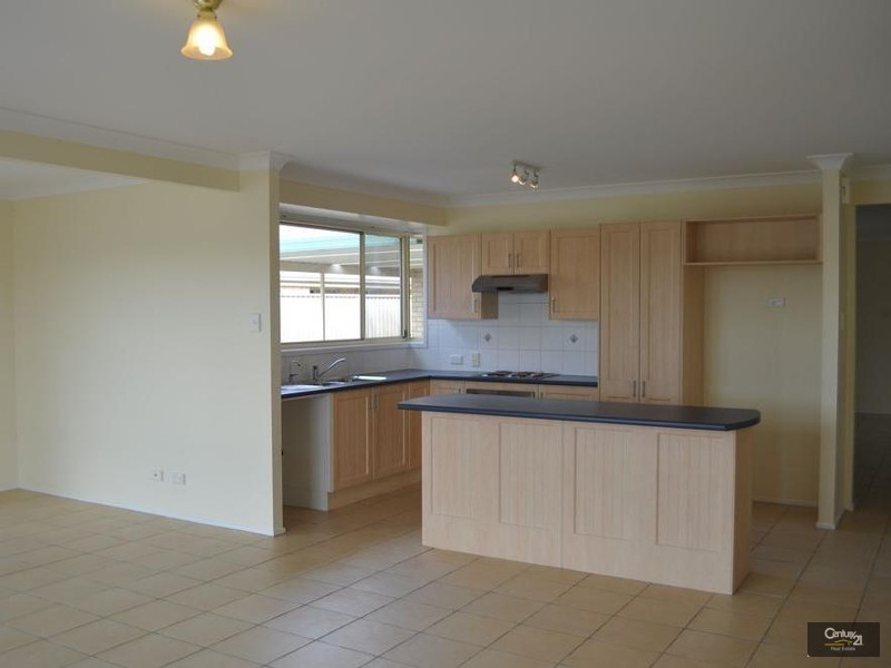 4a James House Close, Singleton NSW 2330