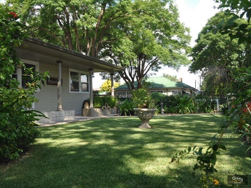 24 Rawcliffe Street, Singleton NSW 2330