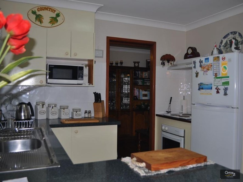 5 Lachlan Avenue, Singleton NSW 2330