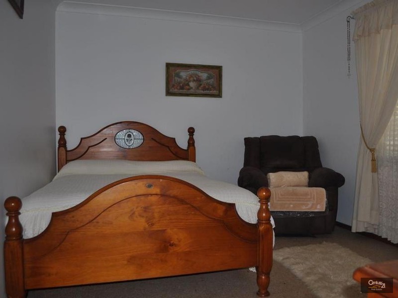 5 Lachlan Avenue, Singleton NSW 2330