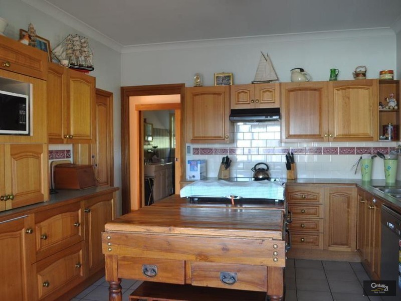 21 Carrington Street, Singleton NSW 2330