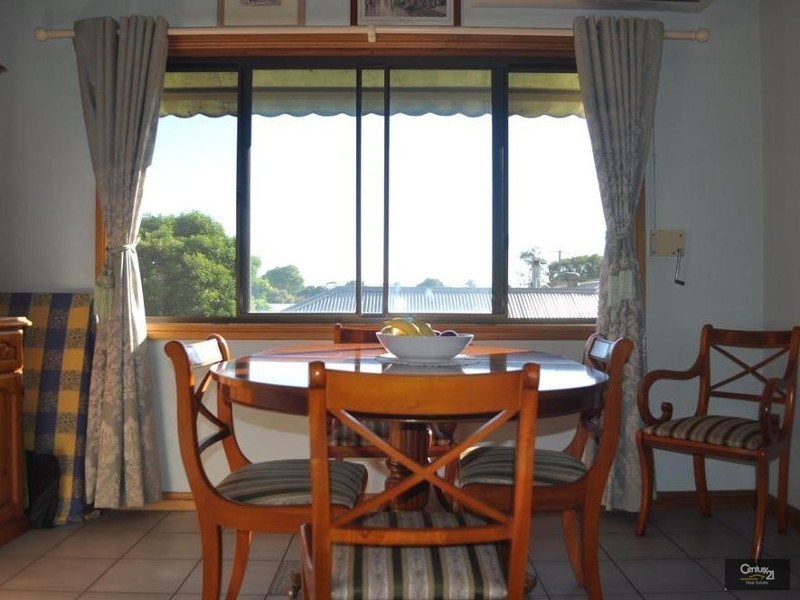 21 Carrington Street, Singleton NSW 2330