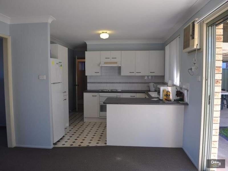 25 Robinson Way, Singleton NSW 2330