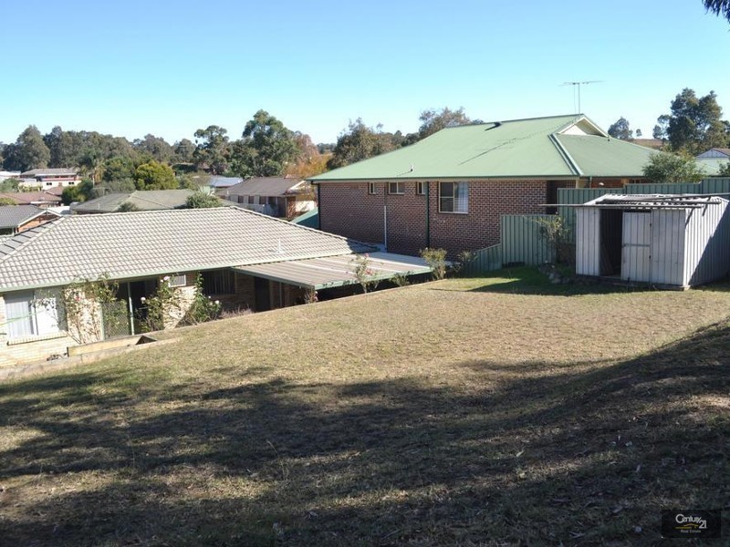 25 Robinson Way, Singleton NSW 2330