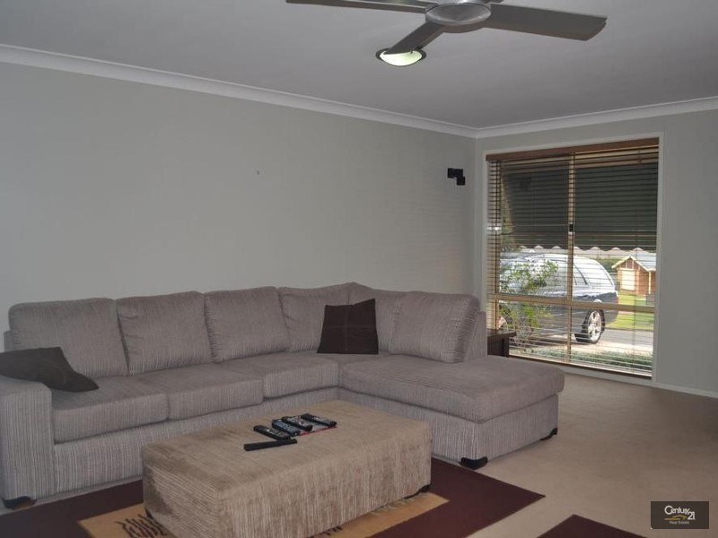 27 Lachlan Avenue, Singleton NSW 2330