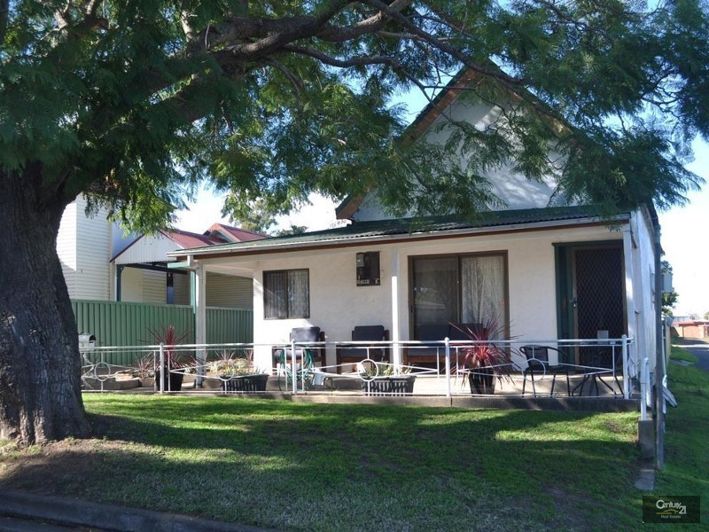 4 Scott Street, Singleton NSW 2330