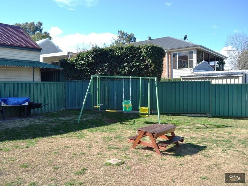 4 Scott Street, Singleton NSW 2330