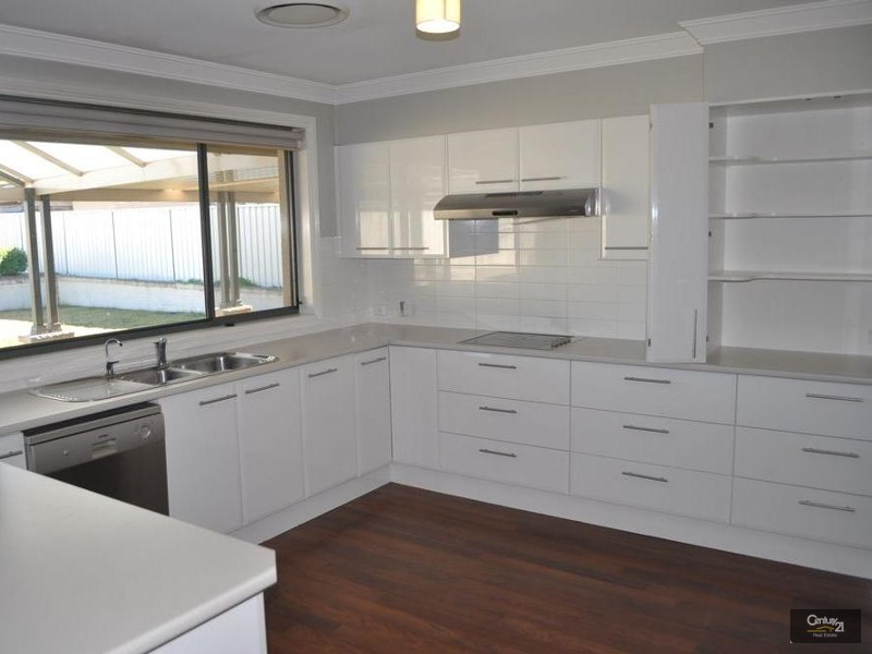 141 Casey Drive, Singleton NSW 2330