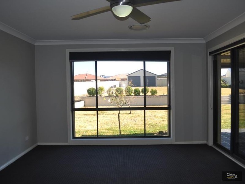 141 Casey Drive, Singleton NSW 2330