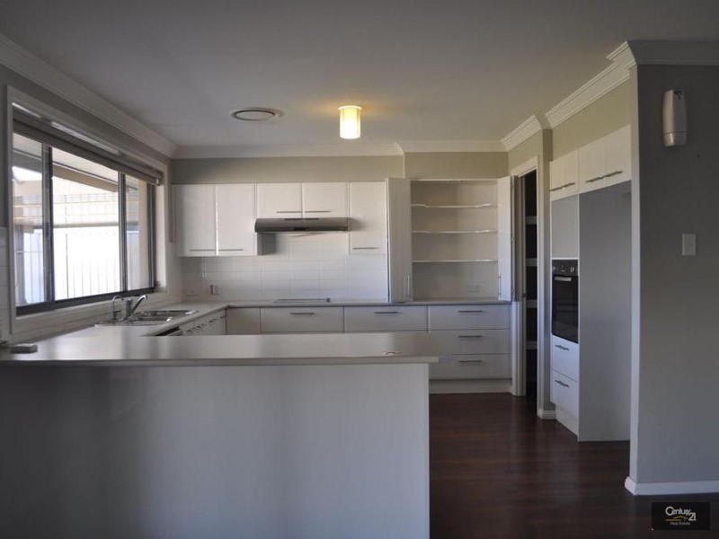141 Casey Drive, Singleton NSW 2330