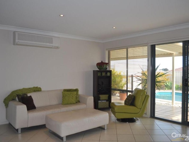 79  Casey Drive, Singleton NSW 2330