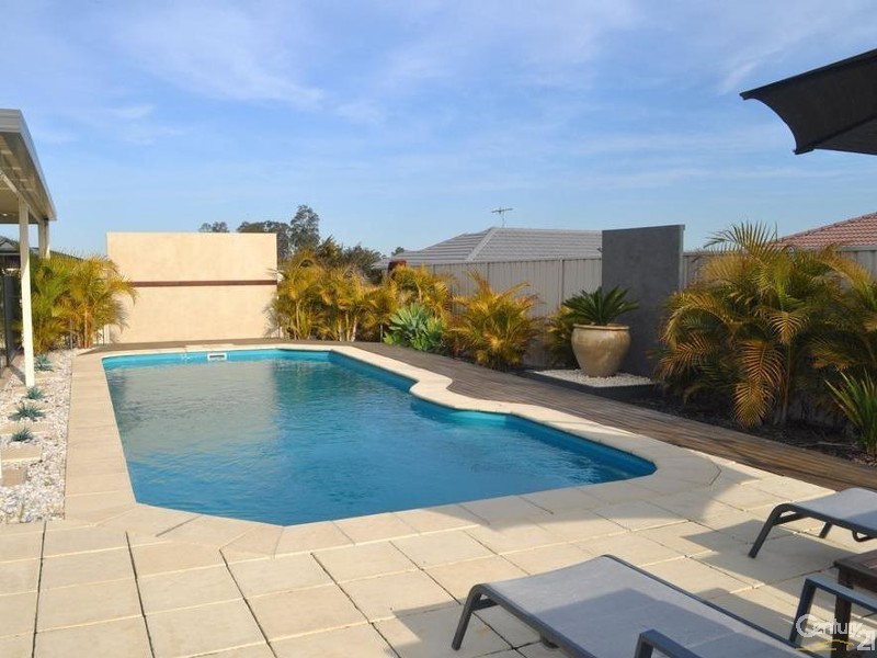 79  Casey Drive, Singleton NSW 2330