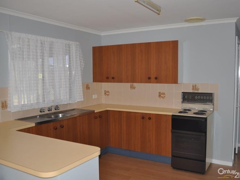 18 Whitburn Street, Greta NSW 2334