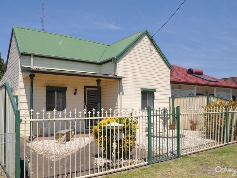 15 Castlereagh Street, Singleton NSW 2330