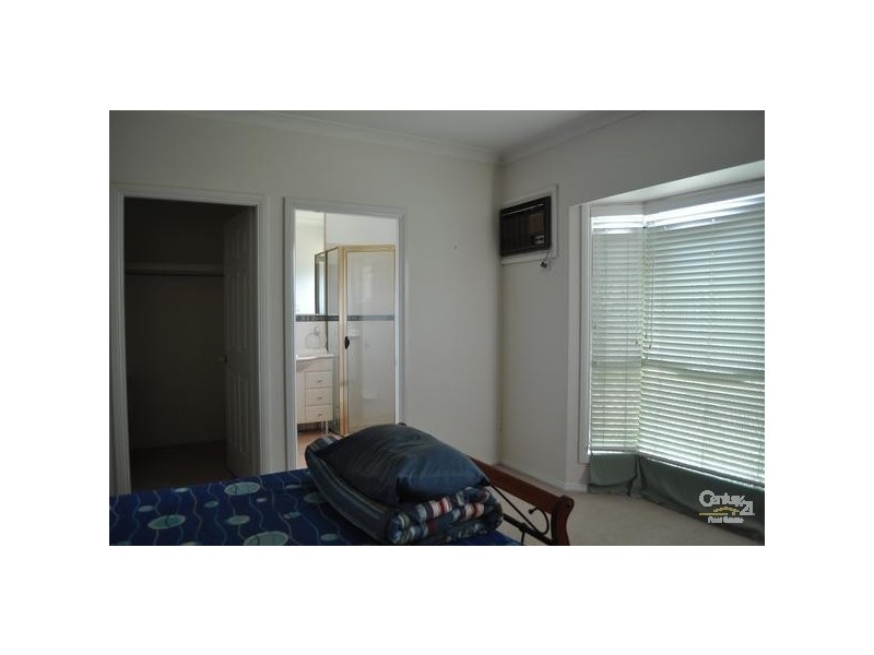 32B Casey Drive, Singleton NSW 2330
