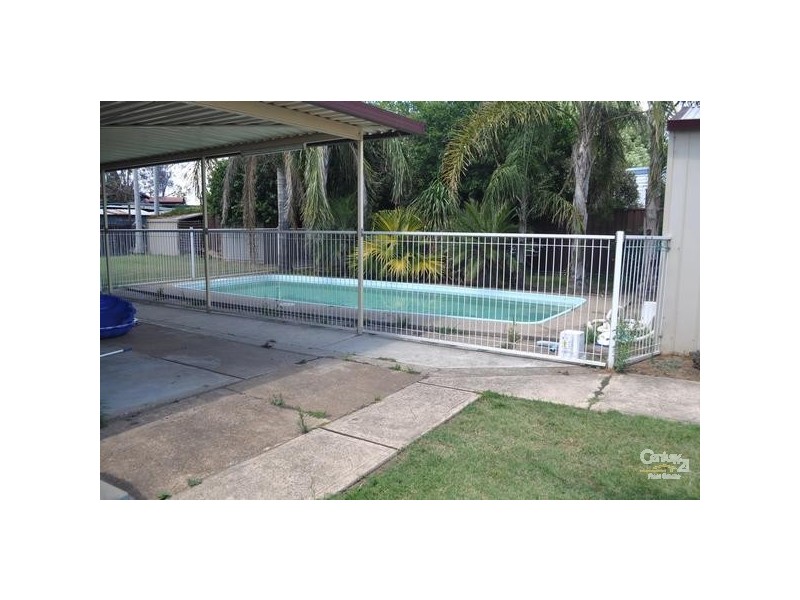 89 George Street, Singleton NSW 2330