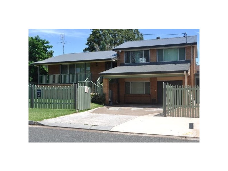 10 Goulburn Street, Singleton NSW 2330