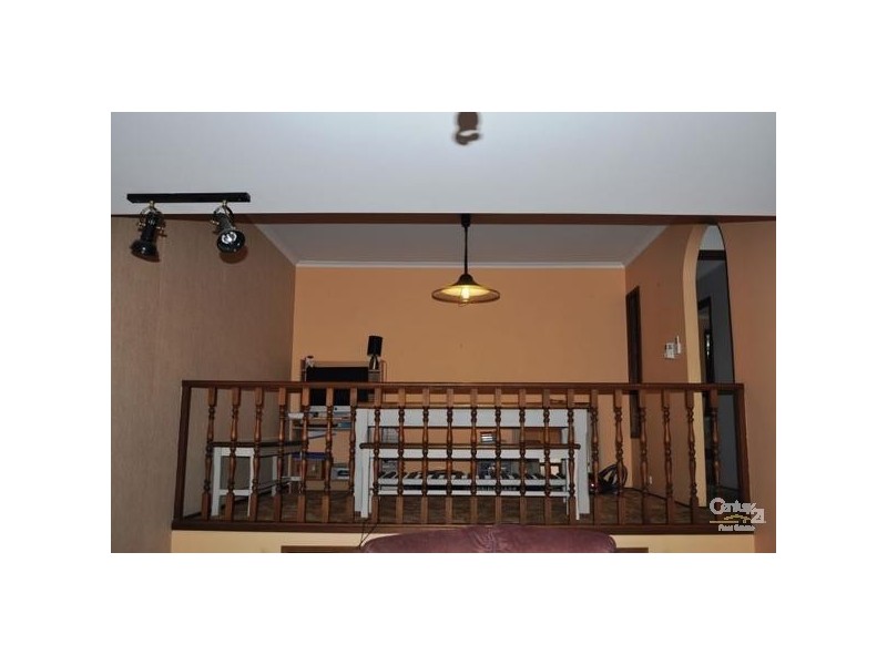 2/27 Simpson Terrace, Singleton NSW 2330