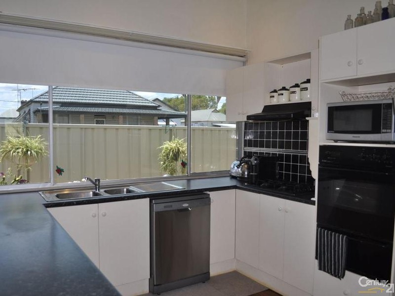 41 Bathurst Street, Singleton NSW 2330