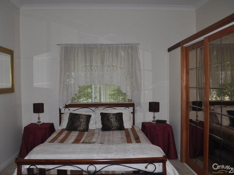 41 Bathurst Street, Singleton NSW 2330