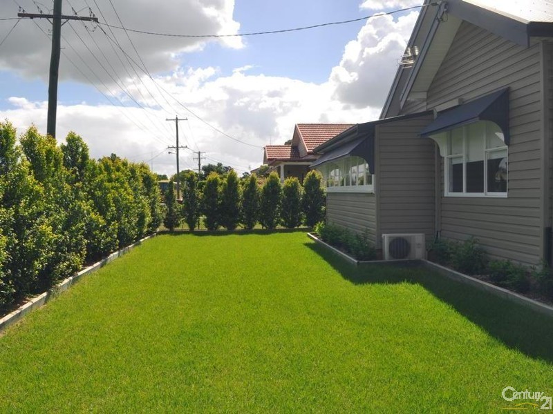 70 York Street, Singleton NSW 2330