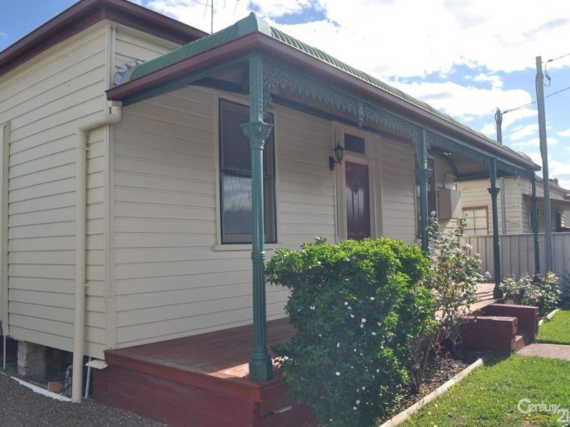 9 Kelso Street, Singleton NSW 2330
