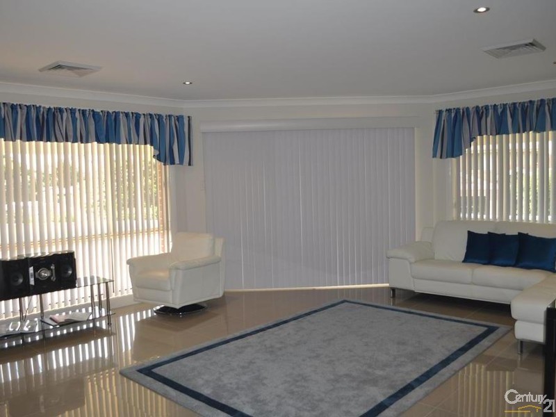 10 Ardersier Drive, Singleton NSW 2330