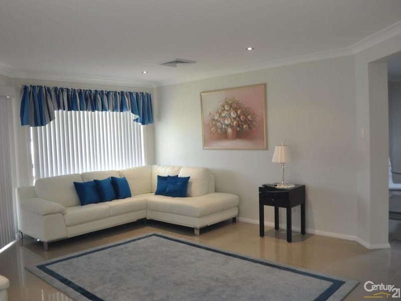 10 Ardersier Drive, Singleton NSW 2330