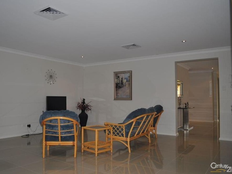 10 Ardersier Drive, Singleton NSW 2330