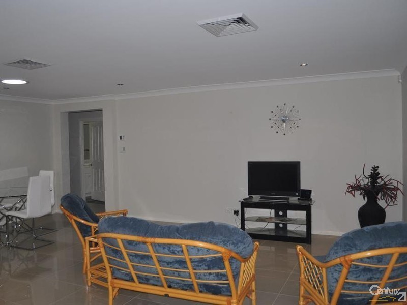 10 Ardersier Drive, Singleton NSW 2330