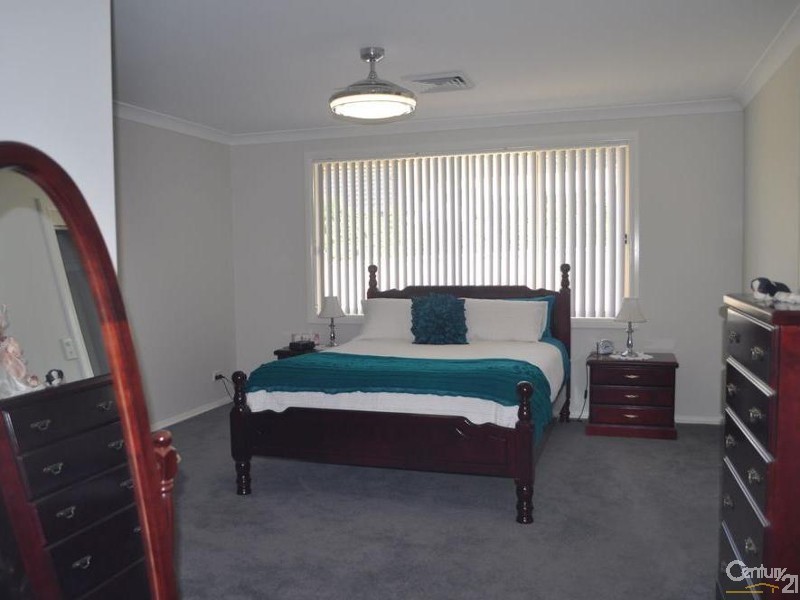 10 Ardersier Drive, Singleton NSW 2330