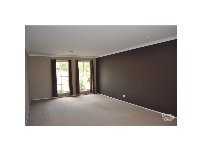 37 Aub Upward Close, Singleton NSW 2330