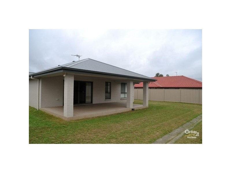 8 Pendula Way, Denman NSW 2328